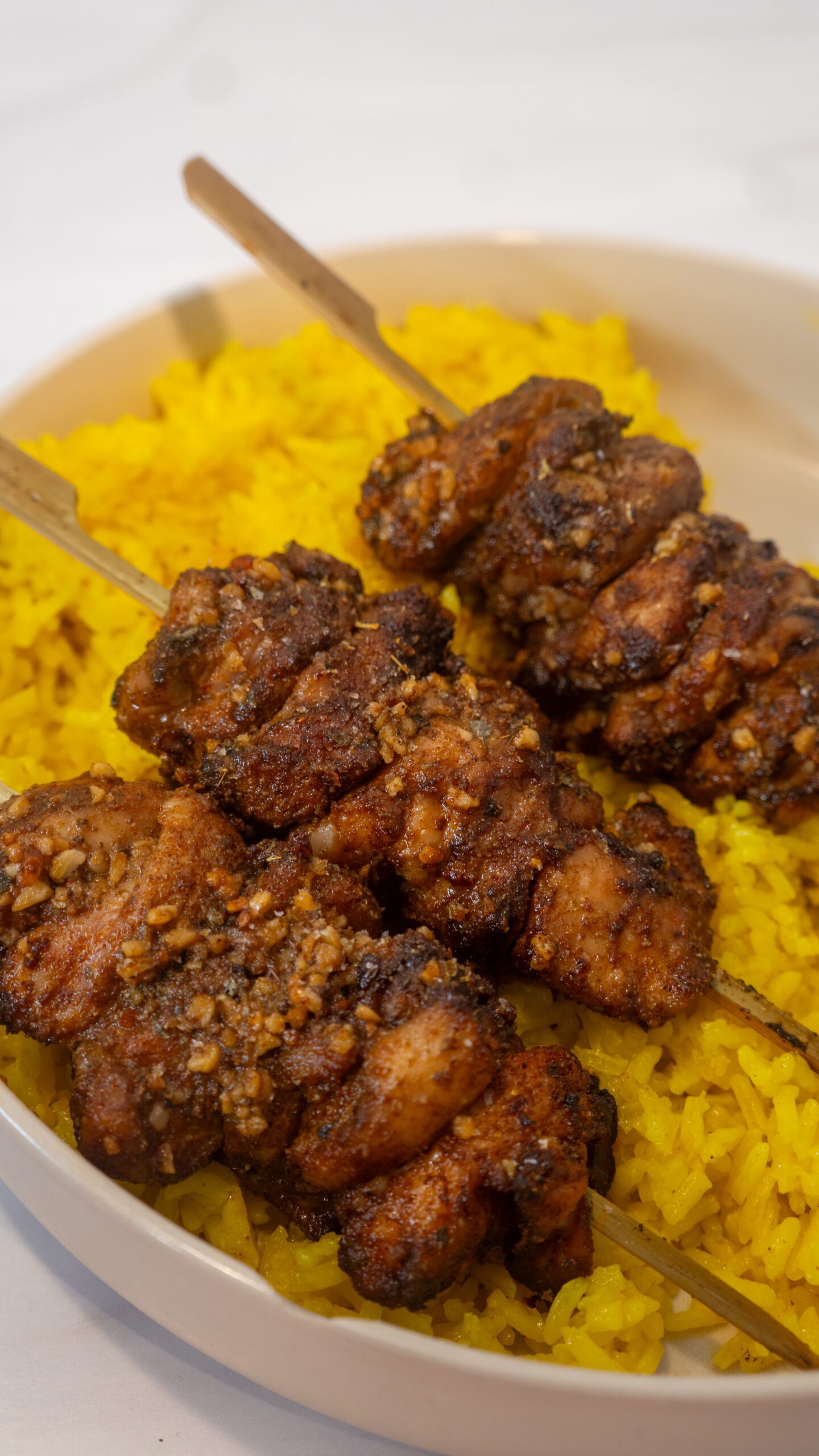 harissa airfryer chicken kabobs on tumeric and garlic rice